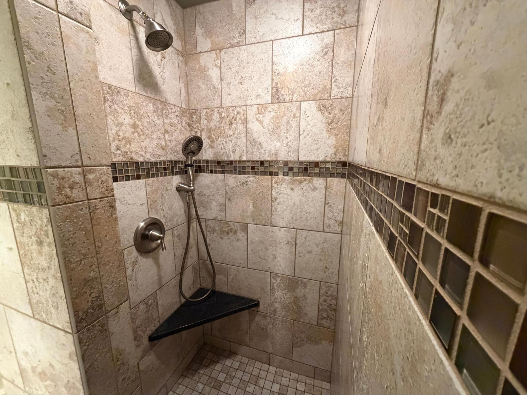 1983 townhouse for sale at 105 Willow Court in Fergus Falls, MN — 2 bed, 2 bath (photo 16 of 39)