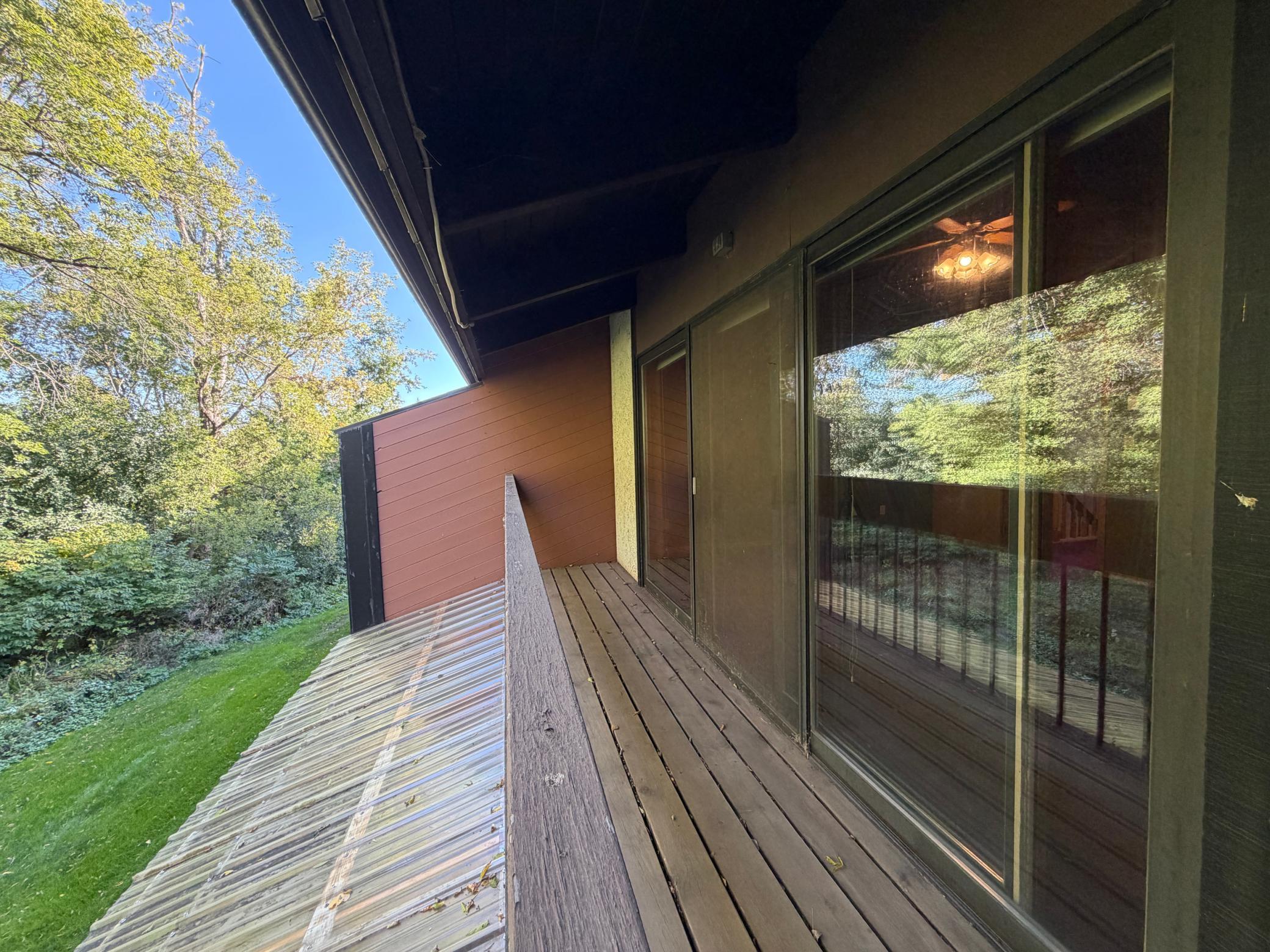 1983 townhouse for sale at 105 Willow Court in Fergus Falls, MN — 2 bed, 2 bath (photo 20 of 39)