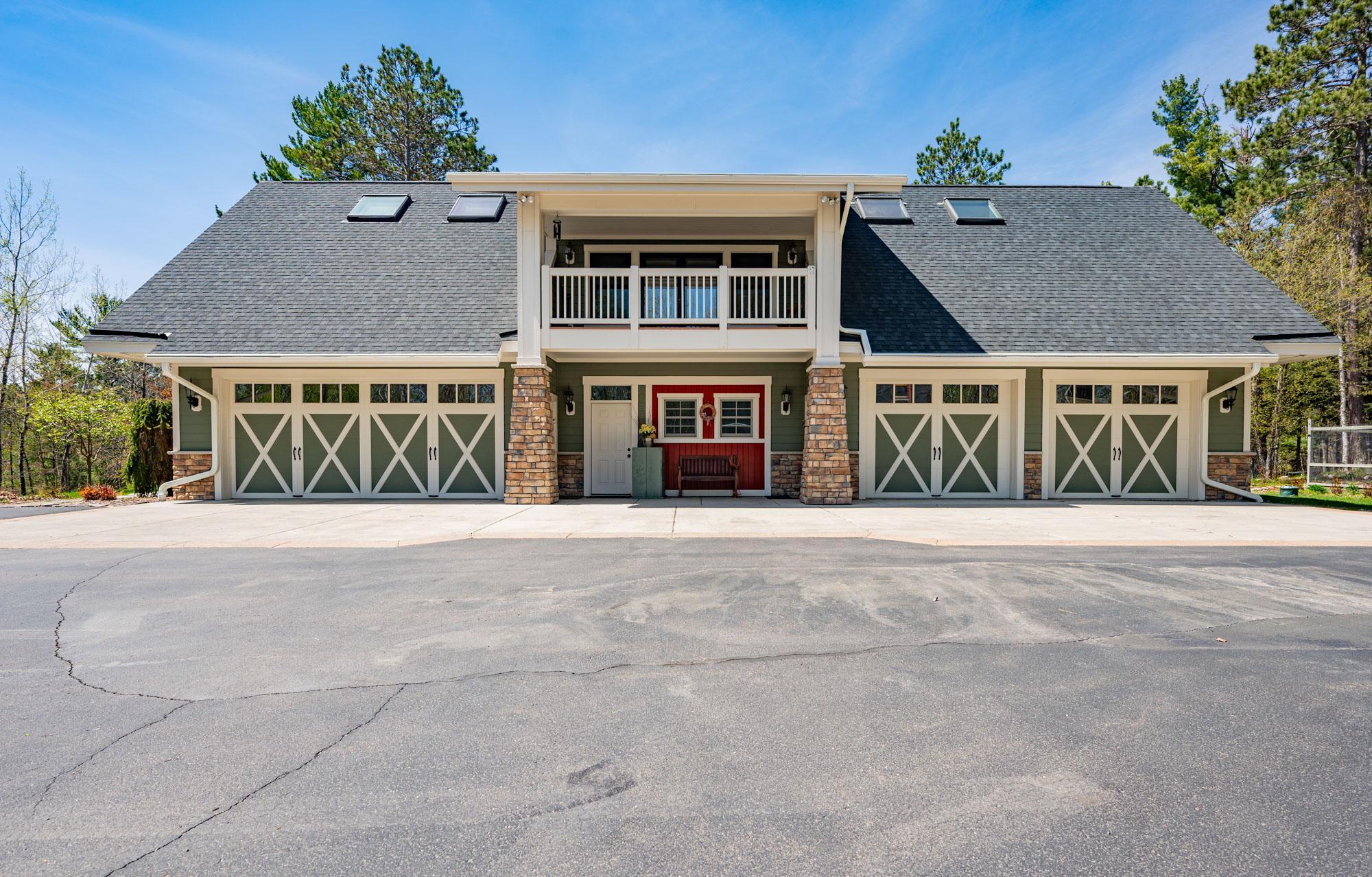 2004 single family home for sale at 46890 Smith Lake Road in Marcell, MN — 4 bed, 4 bath (photo 4 of 12)