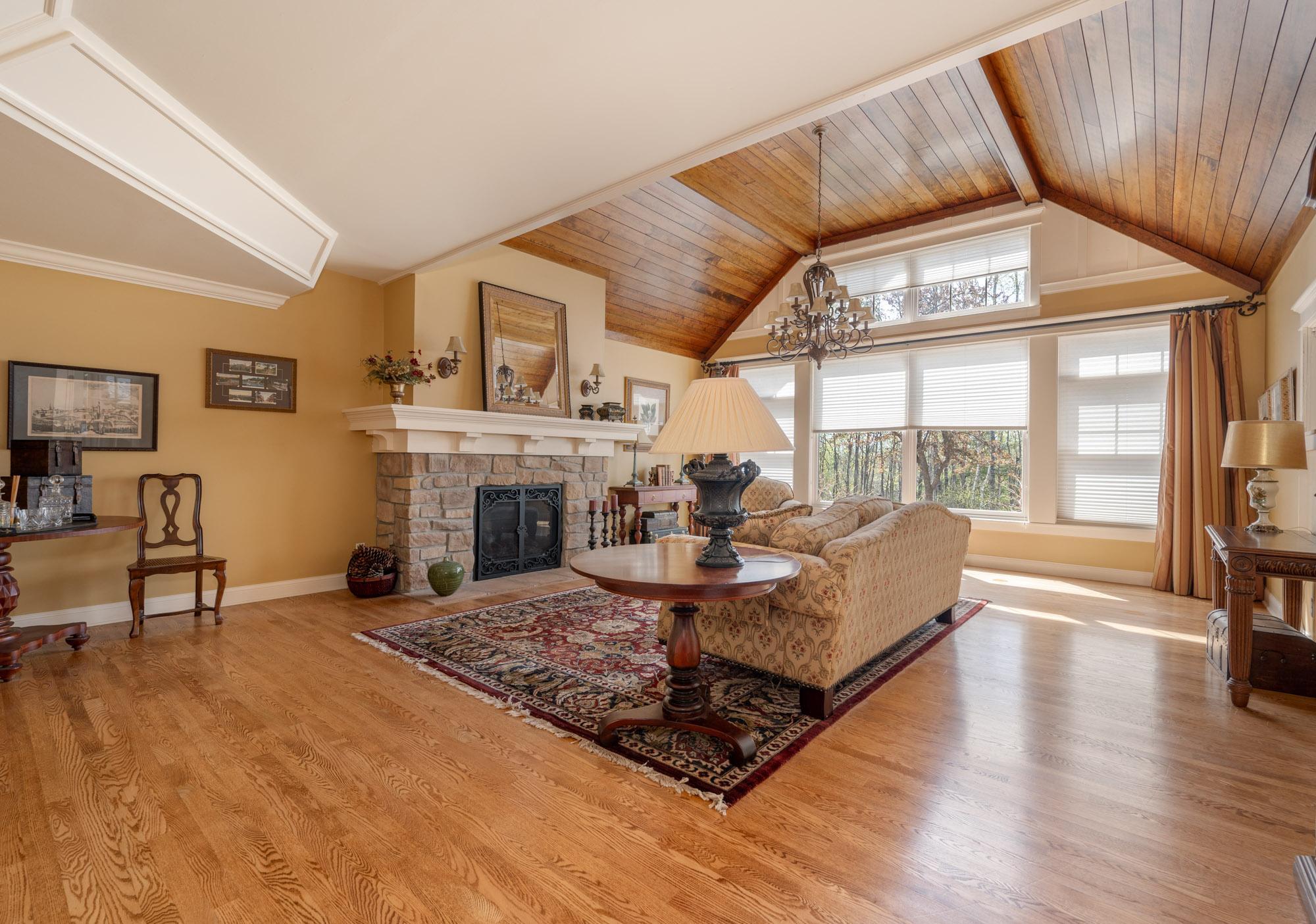 2004 single family home for sale at 46890 Smith Lake Road in Marcell, MN — 4 bed, 4 bath (photo 6 of 12)