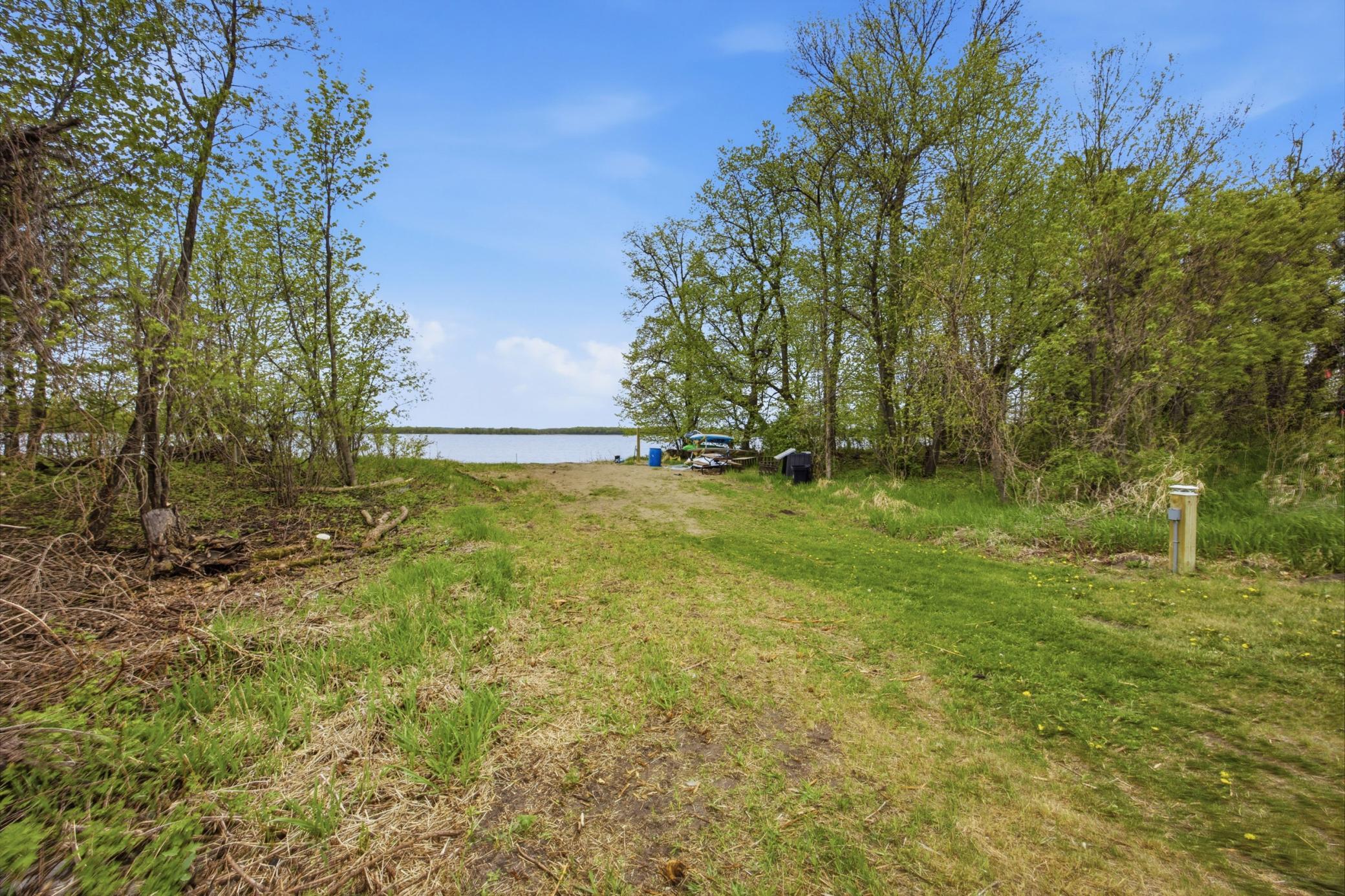 1930 single family home for sale at 33963 300th Avenue in Dent, MN — 3 bed, 2 bath (photo 26 of 44)