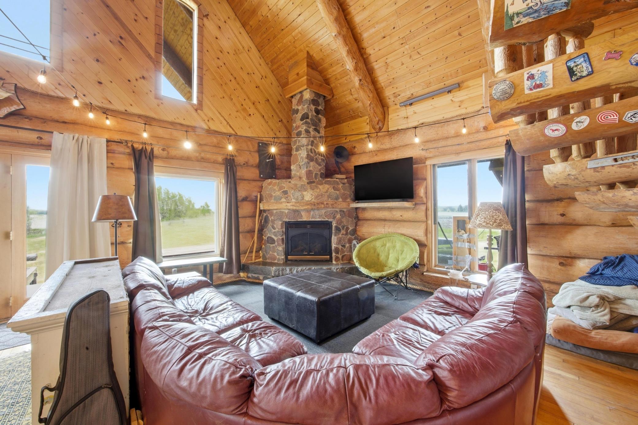 1930 single family home for sale at 33963 300th Avenue in Dent, MN — 3 bed, 2 bath (photo 6 of 44)