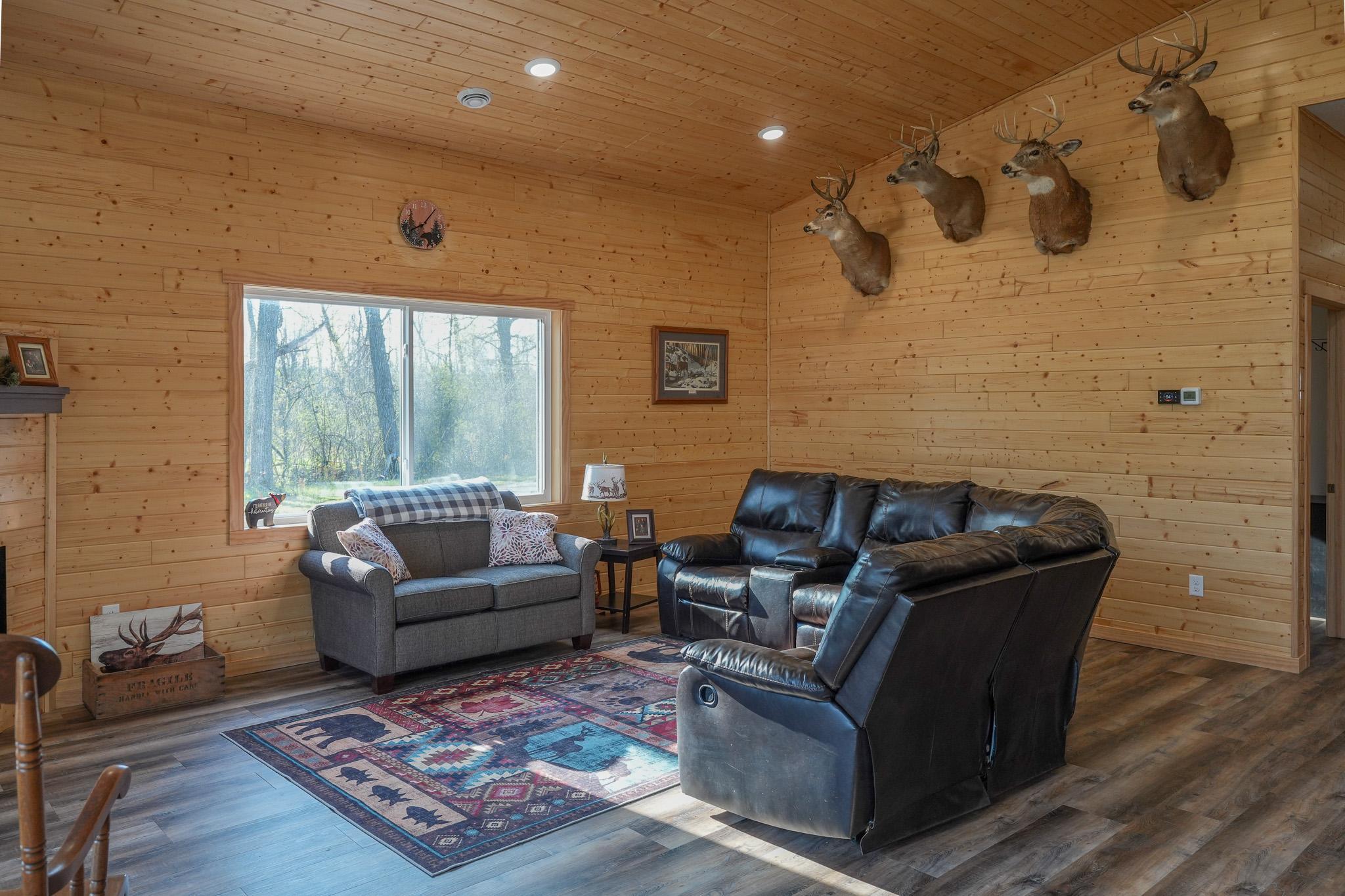 2024 single family home for sale at 18156 420th Street SE in Winger, MN — 4 bed, 2 bath (photo 20 of 71)