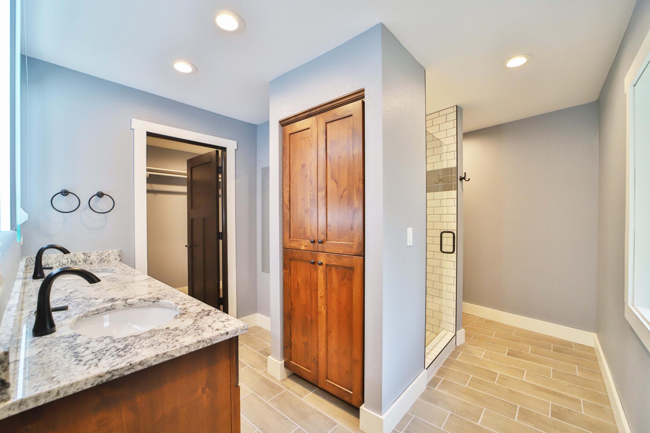 2026 single family home for sale at 10722 Brayton Road in Brainerd, MN — 3 bed, 3 bath (photo 23 of 55)