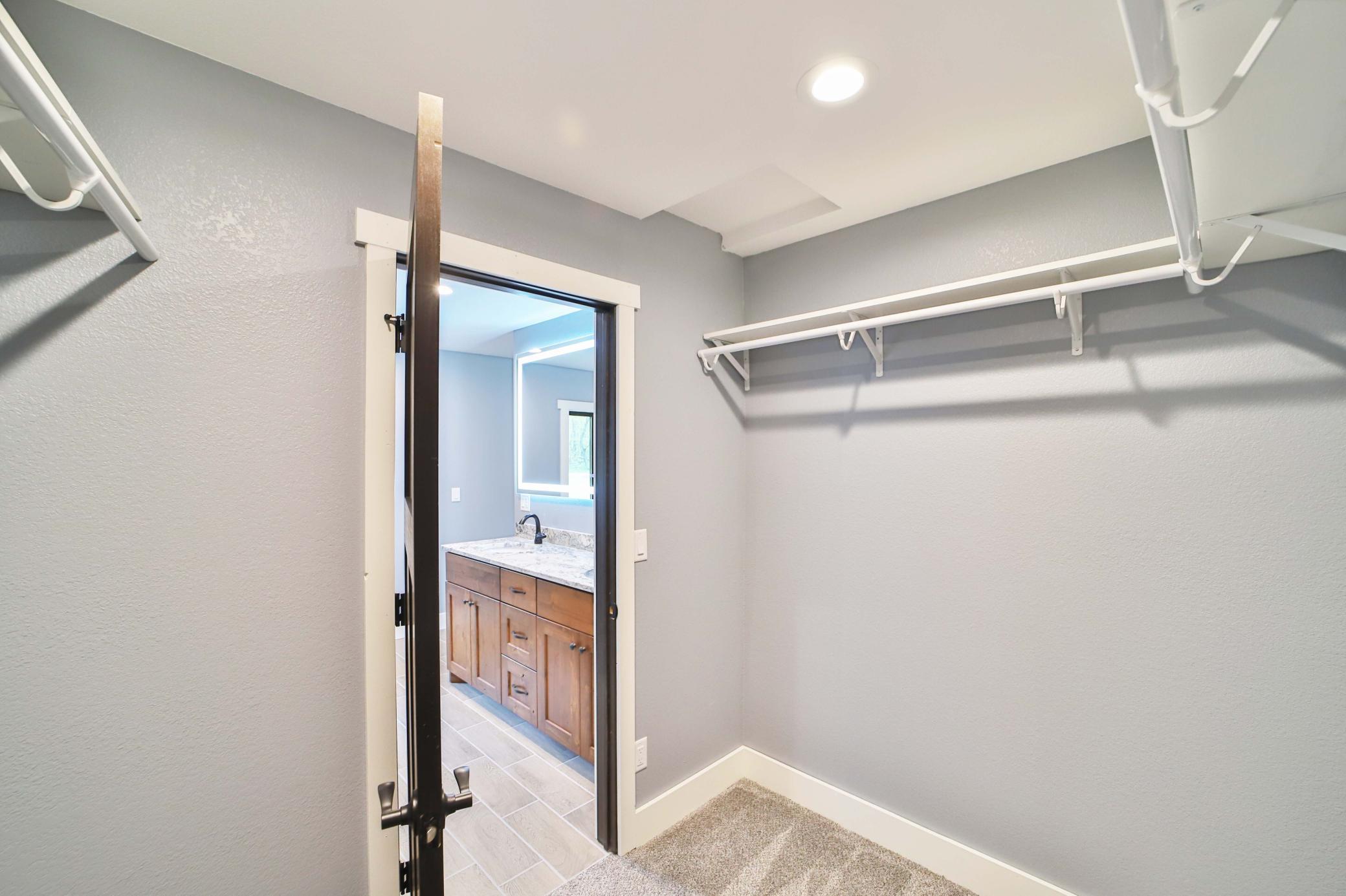 2026 single family home for sale at 10722 Brayton Road in Brainerd, MN — 3 bed, 3 bath (photo 28 of 55)