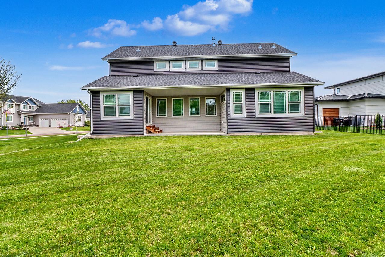3521 Grandwood Drive N, Fargo ND 58102 - Photo 56 of 60