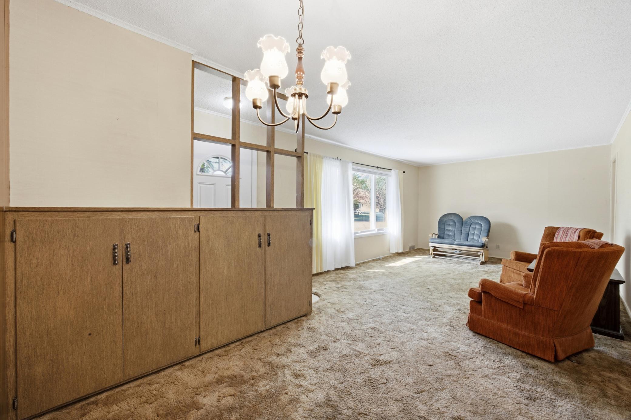 1950 single family home for sale at 105 16th Avenue N in Fargo, ND — 3 bed, 2 bath (photo 13 of 32)