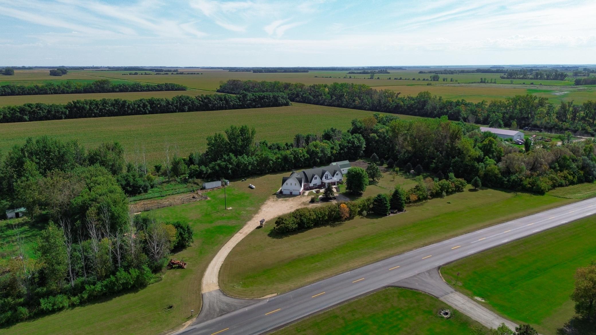 1999 single family home for sale at 7770 Highway 18 in Wyndmere, ND — 5 bed, 3 bath (photo 101 of 108)