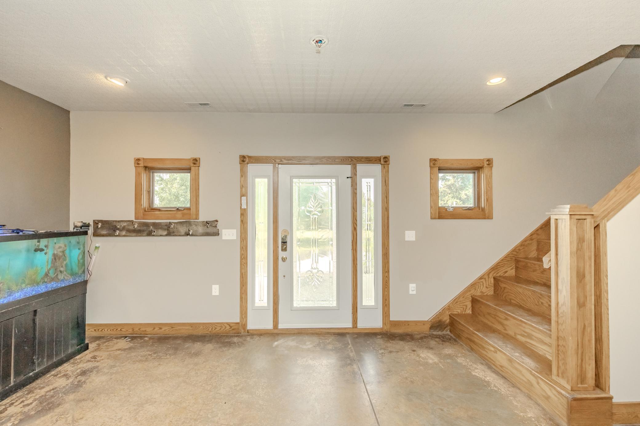 1999 single family home for sale at 7770 Highway 18 in Wyndmere, ND — 5 bed, 3 bath (photo 31 of 108)