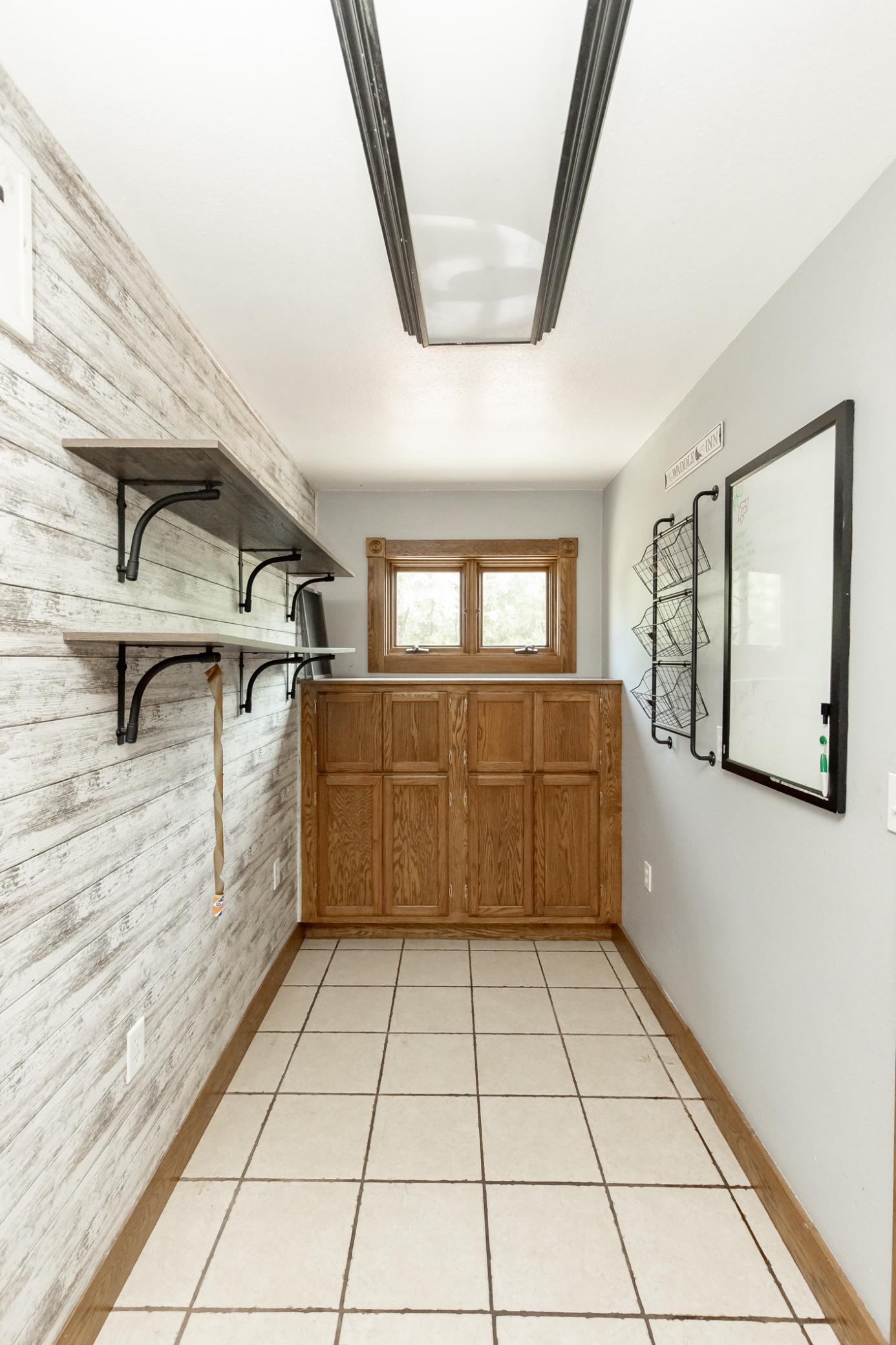 1999 single family home for sale at 7770 Highway 18 in Wyndmere, ND — 5 bed, 3 bath (photo 43 of 108)