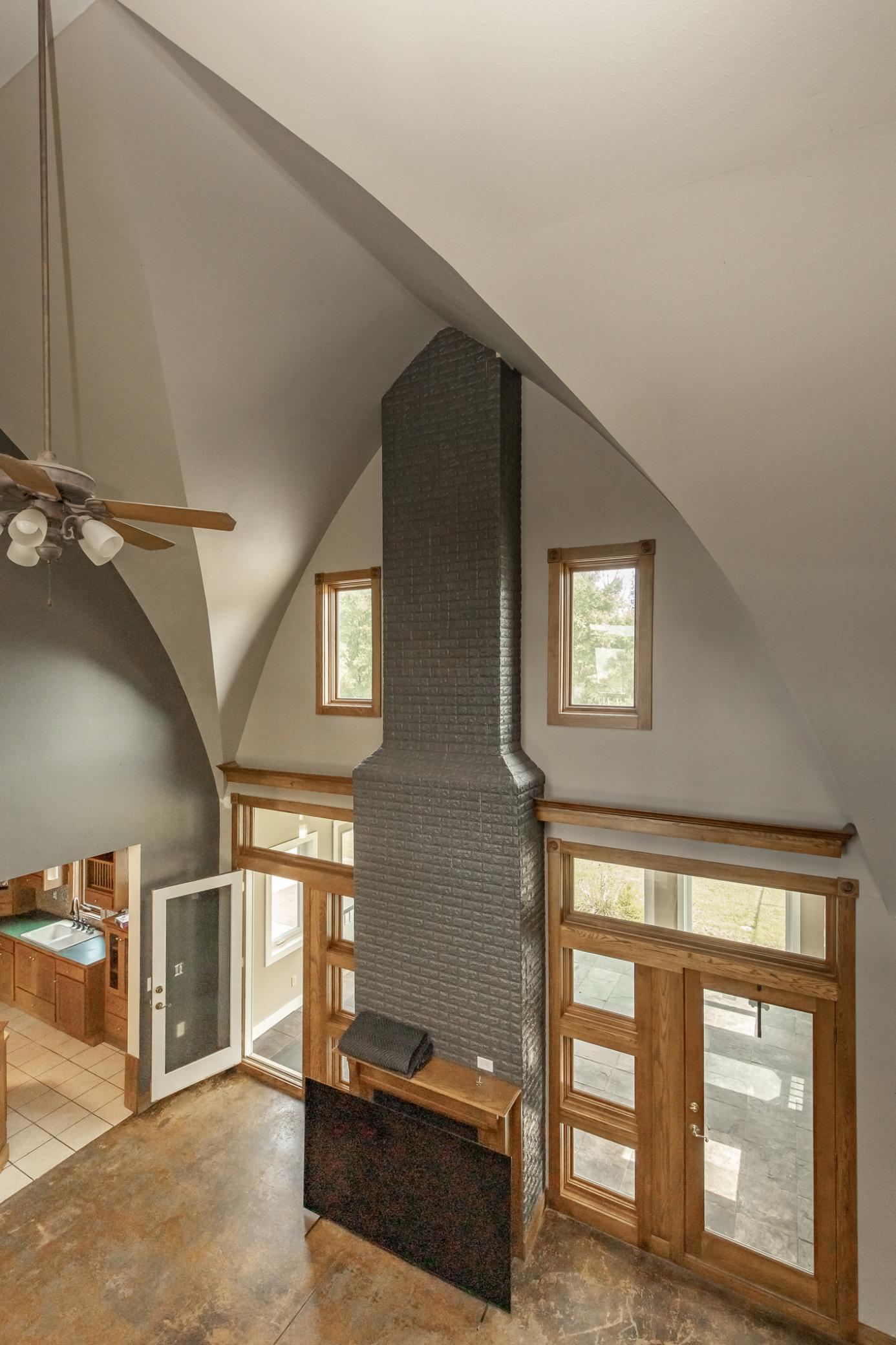 1999 single family home for sale at 7770 Highway 18 in Wyndmere, ND — 5 bed, 3 bath (photo 70 of 108)