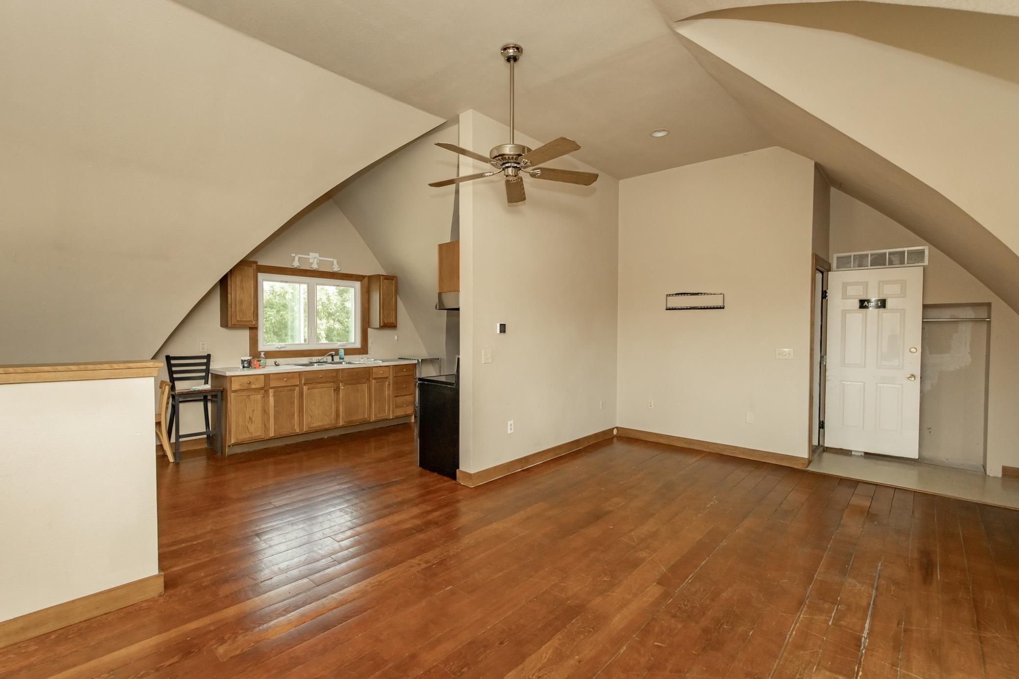 1999 single family home for sale at 7770 Highway 18 in Wyndmere, ND — 5 bed, 3 bath (photo 85 of 108)