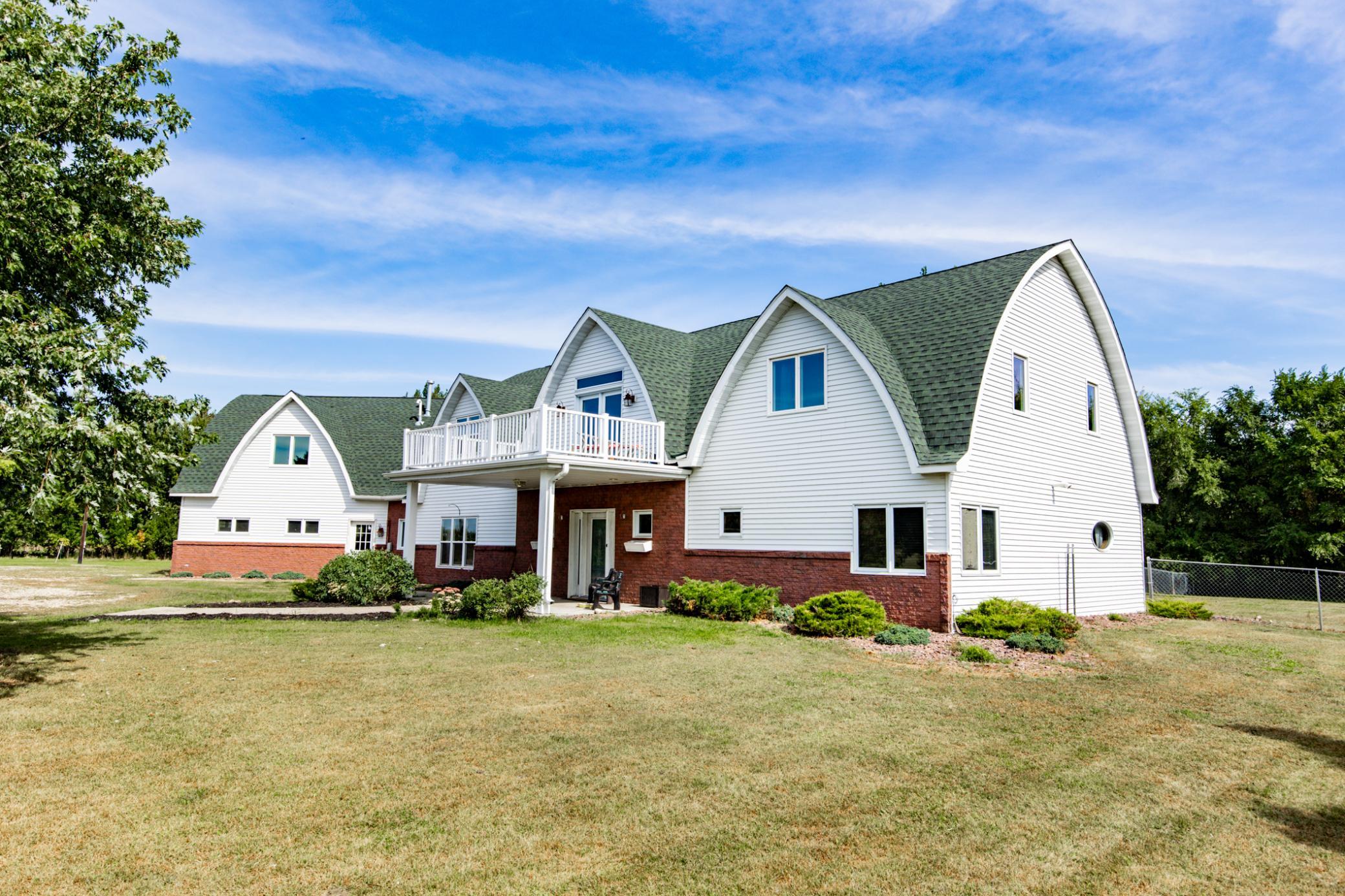 1999 single family home for sale at 7770 Highway 18 in Wyndmere, ND — 5 bed, 3 bath (photo 96 of 108)