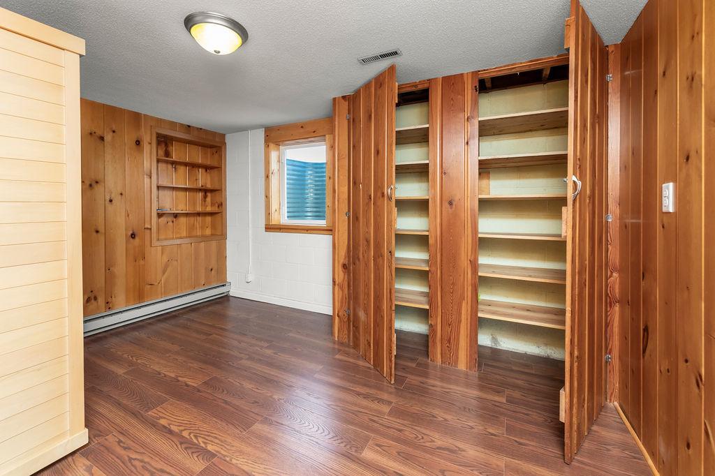 1964 single family home for sale at 403 Richwood Road in Detroit Lakes, MN — 5 bed, 3 bath (photo 50 of 55)