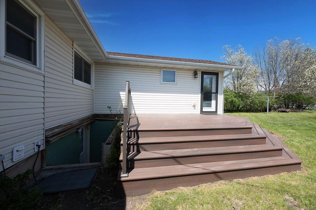 1964 single family home for sale at 403 Richwood Road in Detroit Lakes, MN — 5 bed, 3 bath (photo 54 of 55)