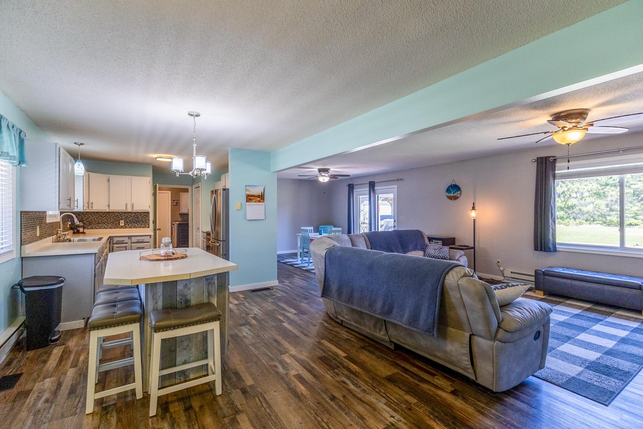 6834 Dickinson Drive NW, Bemidji MN 56601 - Photo 12 of 71