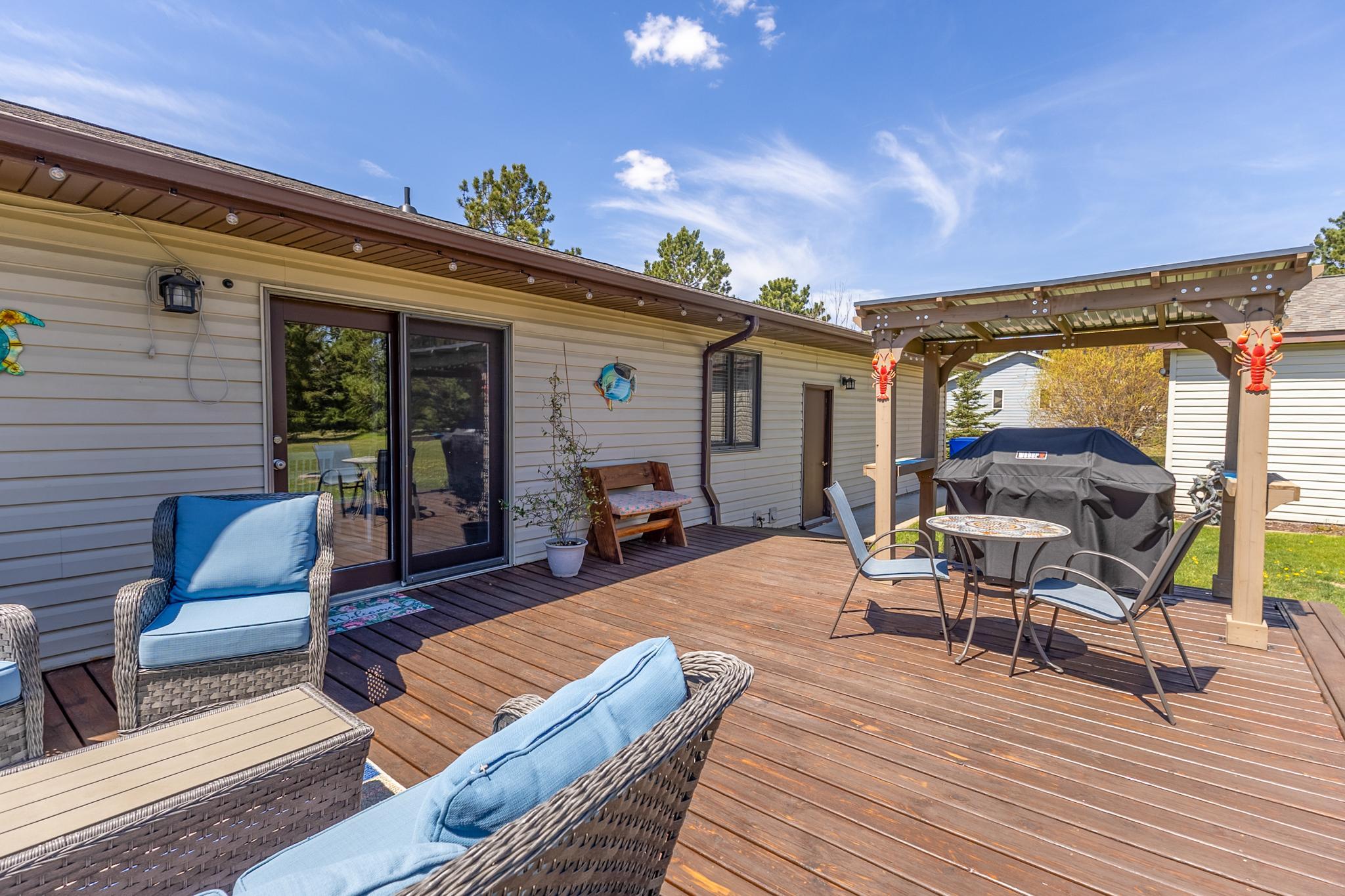 6834 Dickinson Drive NW, Bemidji MN 56601 - Photo 7 of 71