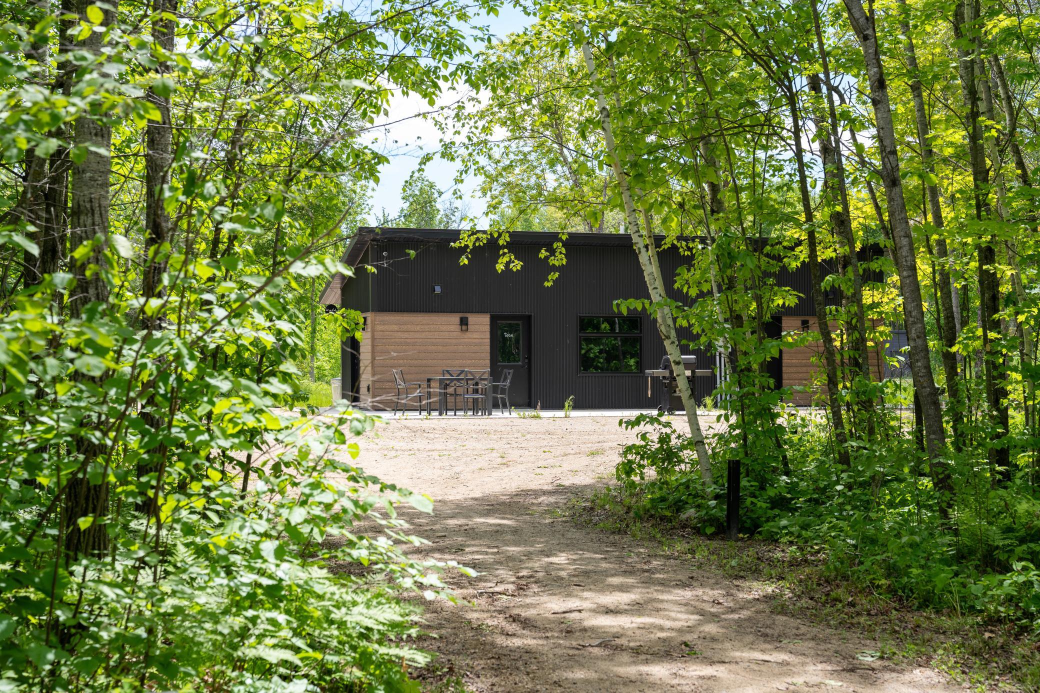 2021 single family home for sale at 21574 State 200 in Bagley, MN — 5 bed, 5 bath (photo 5 of 100)