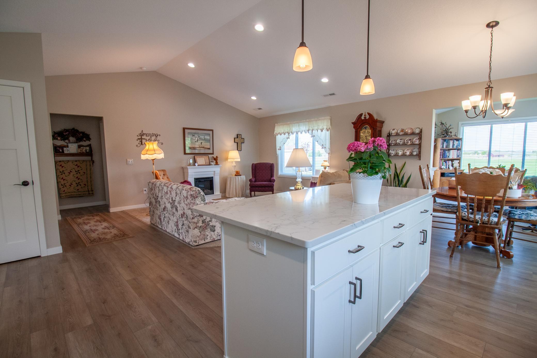 2020 twin home for sale at 1827 S Cascade Street in Fergus Falls, MN — 2 bed, 2 bath (photo 17 of 36)