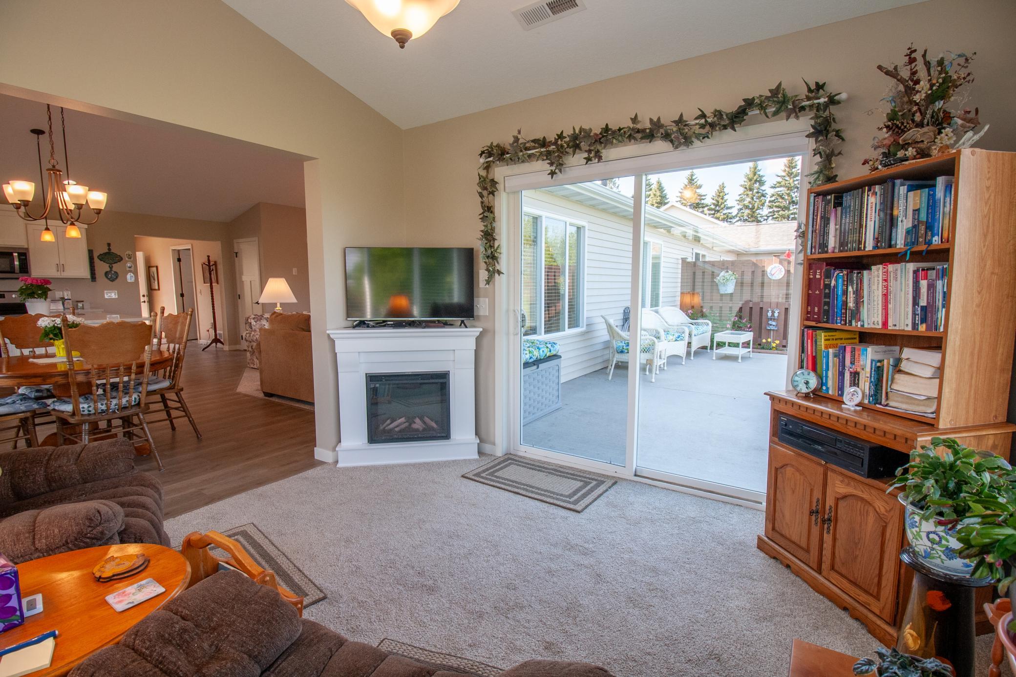 2020 twin home for sale at 1827 S Cascade Street in Fergus Falls, MN — 2 bed, 2 bath (photo 25 of 36)