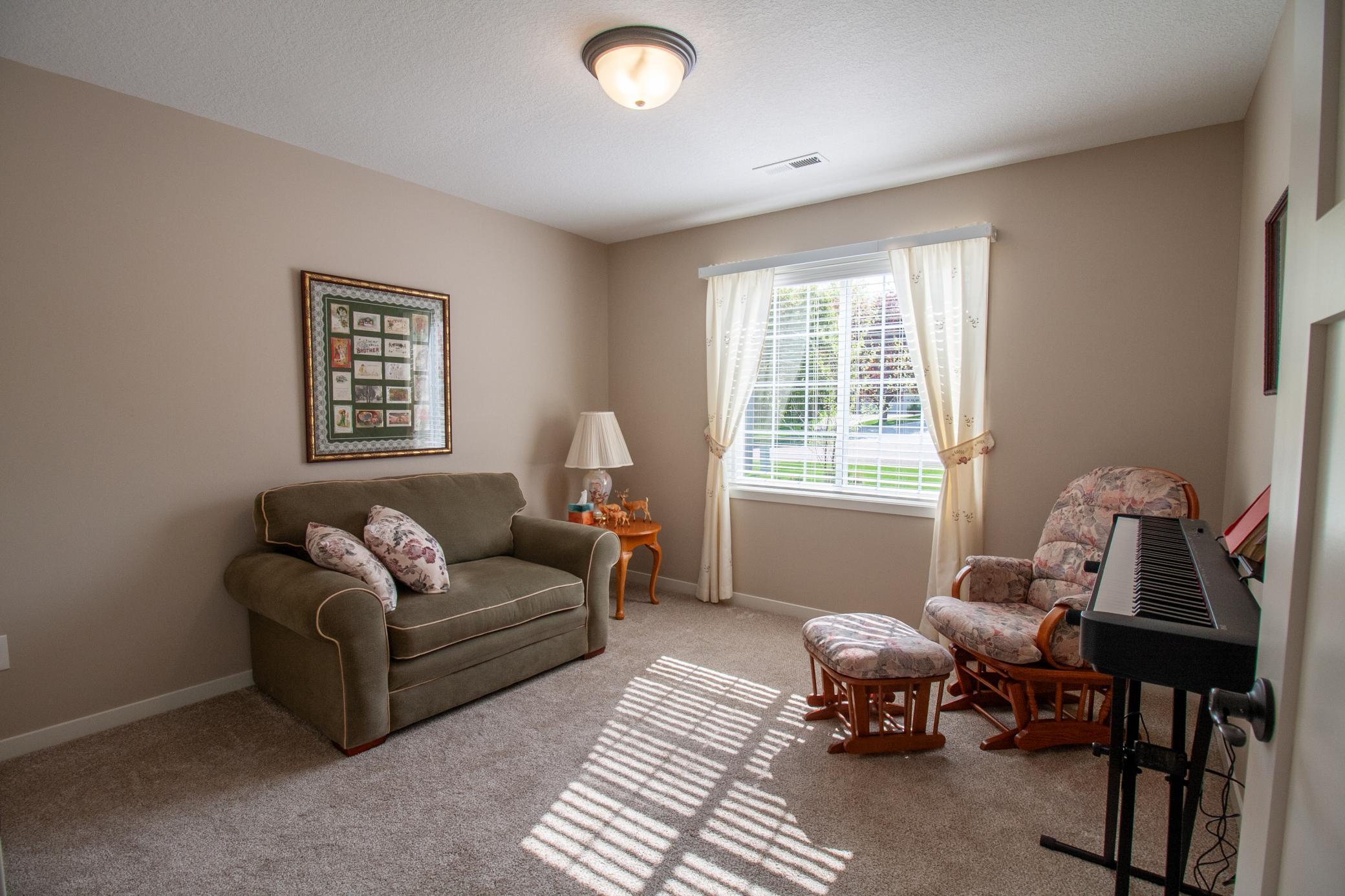 2020 twin home for sale at 1827 S Cascade Street in Fergus Falls, MN — 2 bed, 2 bath (photo 28 of 36)