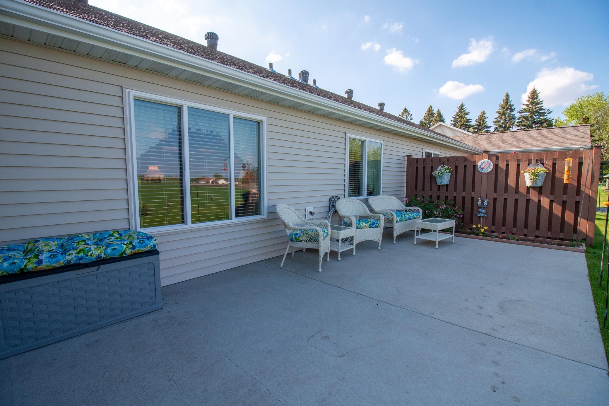 2020 twin home for sale at 1827 S Cascade Street in Fergus Falls, MN — 2 bed, 2 bath (photo 7 of 36)