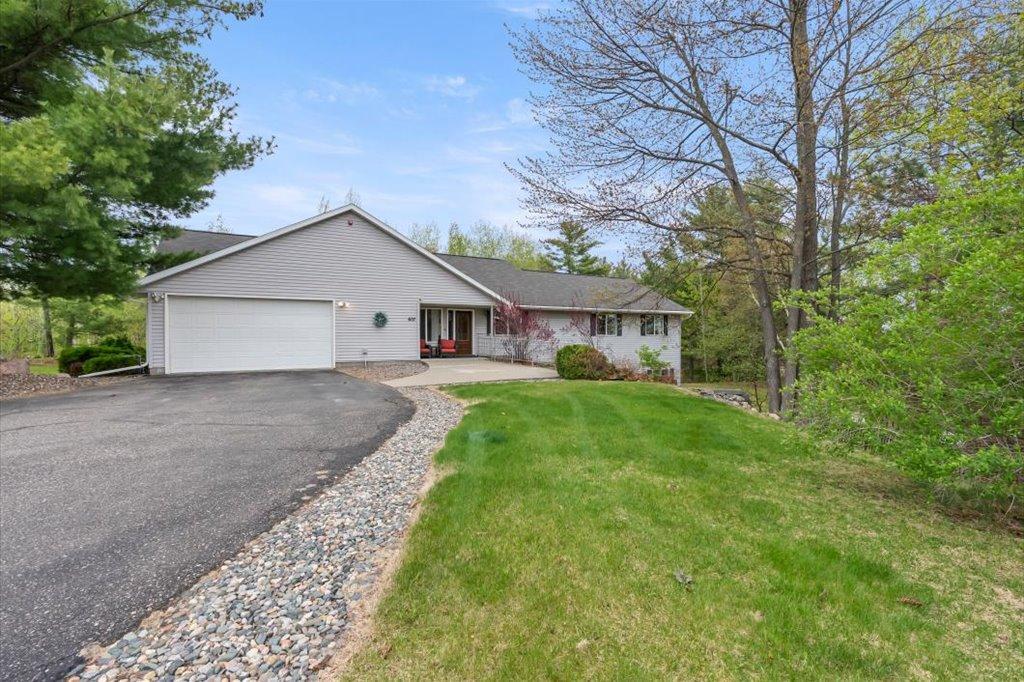 607 Second Street S, Walker MN 56484 - Photo 5 of 53