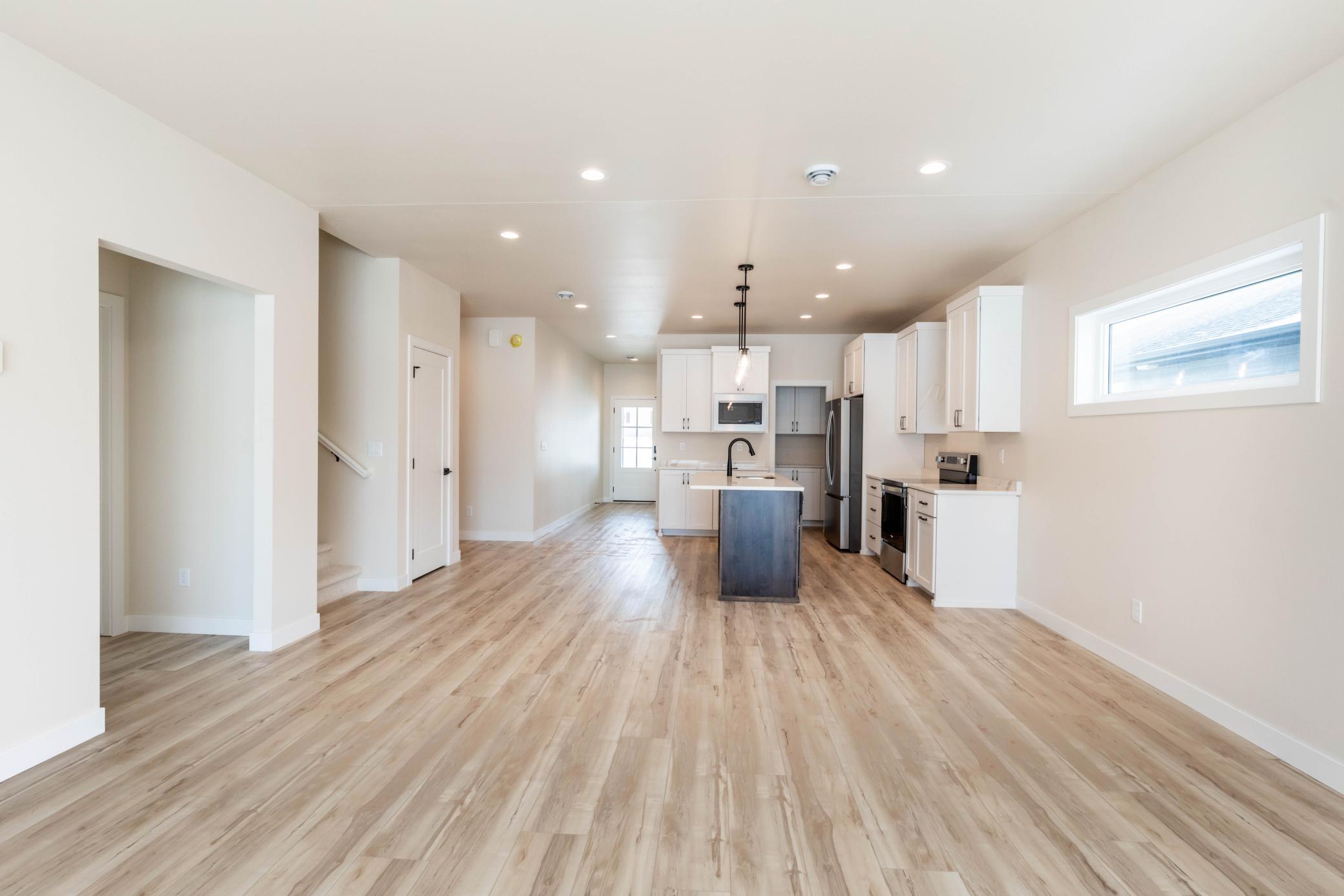 2025 single family home for sale at 520 Leonard Street in Hawley, MN — 3 bed, 3 bath (photo 11 of 49)