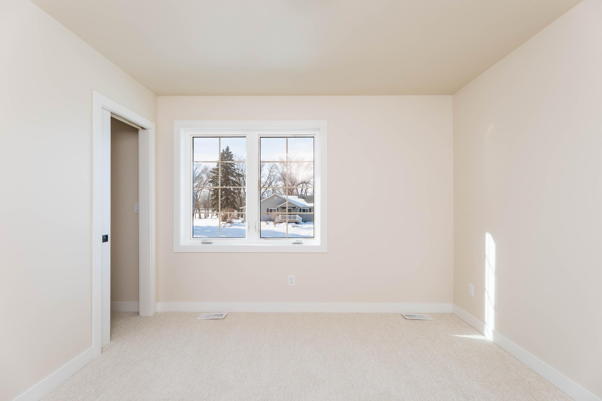 2025 single family home for sale at 520 Leonard Street in Hawley, MN — 3 bed, 3 bath (photo 31 of 49)