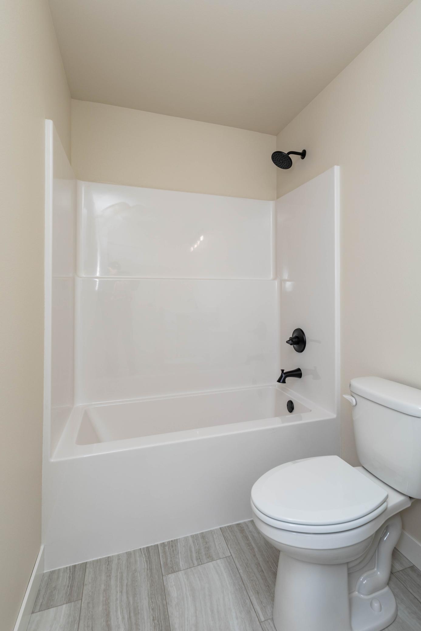 2025 single family home for sale at 520 Leonard Street in Hawley, MN — 3 bed, 3 bath (photo 35 of 49)
