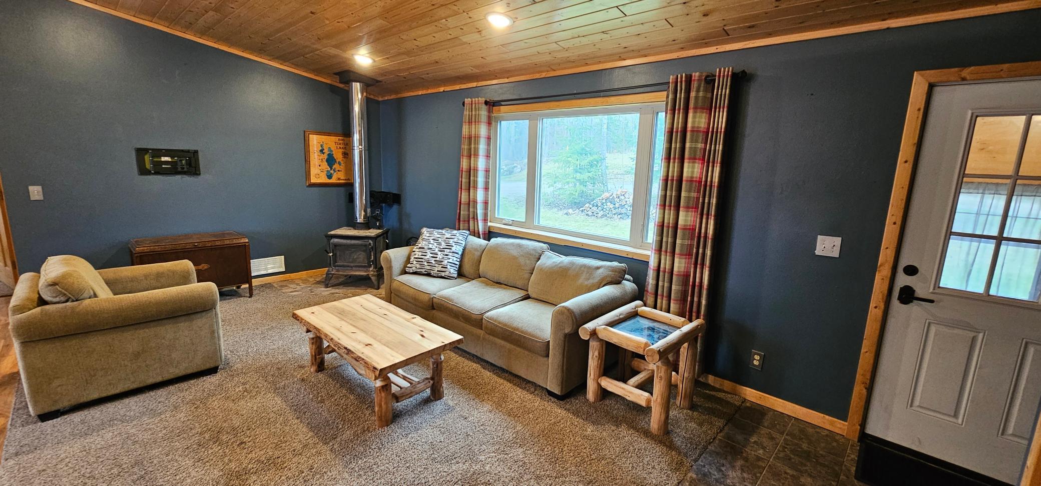2015 single family home for sale at 1735 Arborvitae Lane NE in Bemidji, MN — 3 bed, 2 bath (photo 25 of 54)