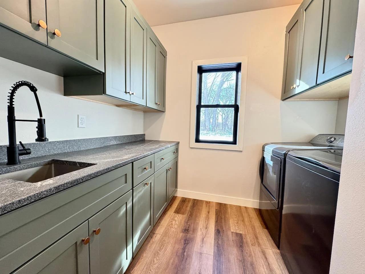 2024 single family home for sale at 37538 Norwood Lane in Battle Lake, MN — 3 bed, 3 bath (photo 24 of 49)