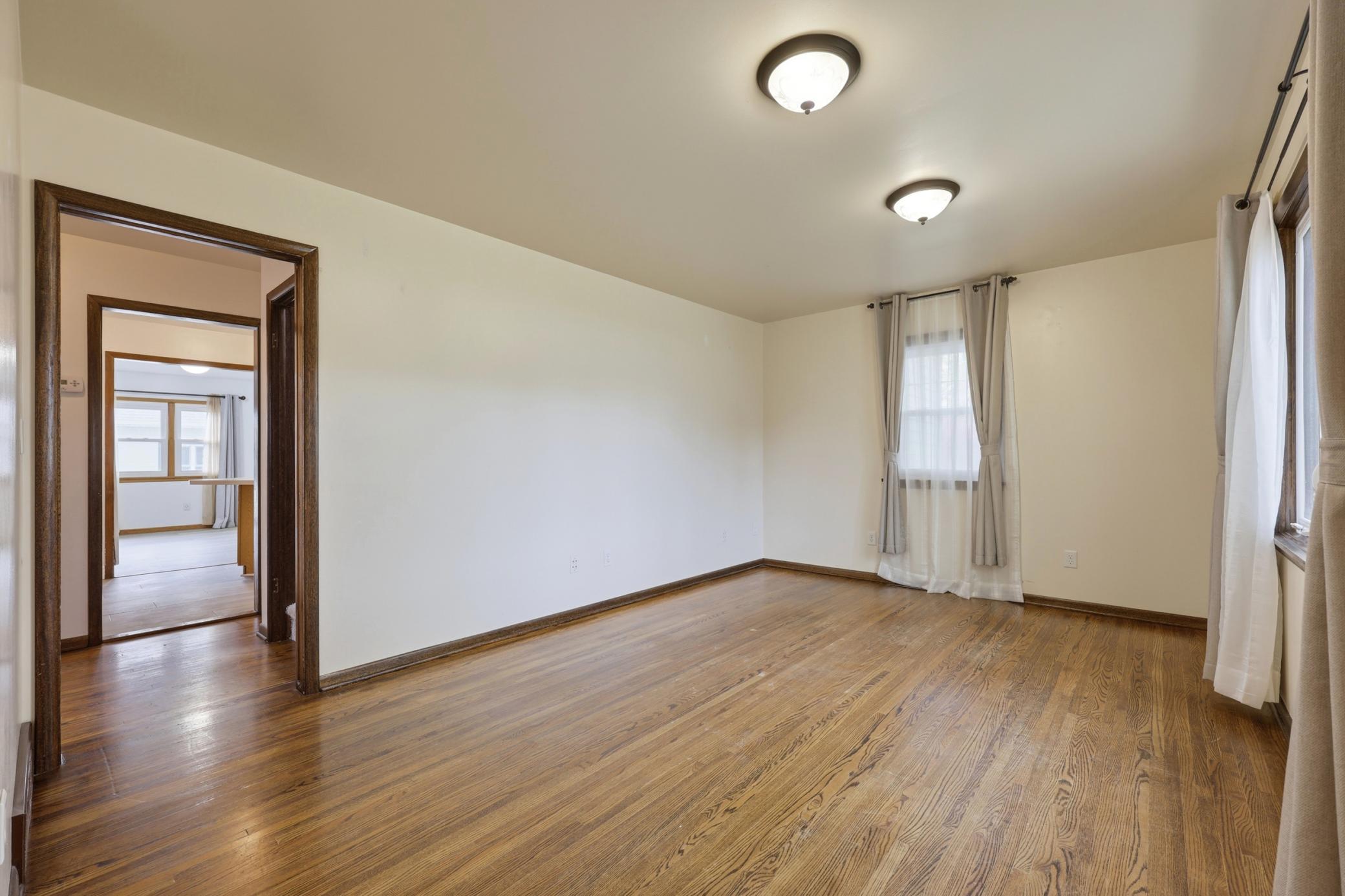 1959 single family home for sale at 1401 19th Street S in Fargo, ND — 5 bed, 3 bath (photo 12 of 54)