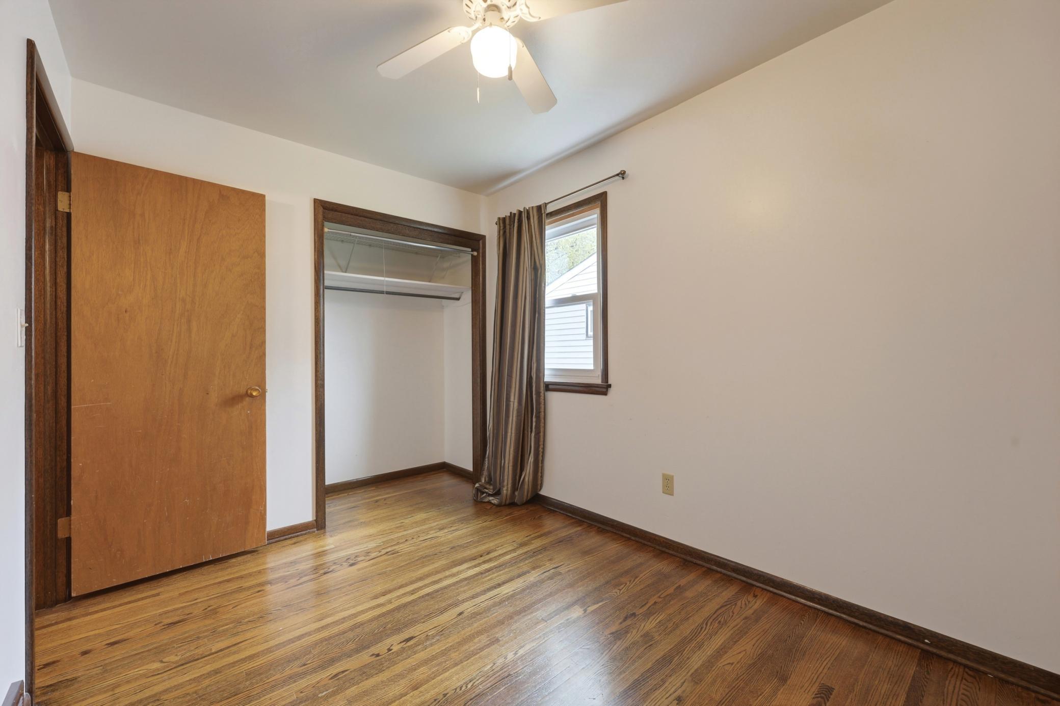1959 single family home for sale at 1401 19th Street S in Fargo, ND — 5 bed, 3 bath (photo 24 of 54)