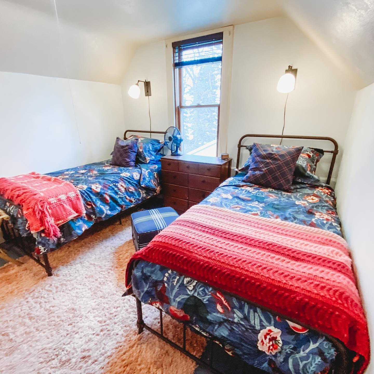 1971 single family home for sale at 3408 County Road 82 SE, Unit 1 in Alexandria, MN — 4 bed, 1 bath (photo 8 of 21)