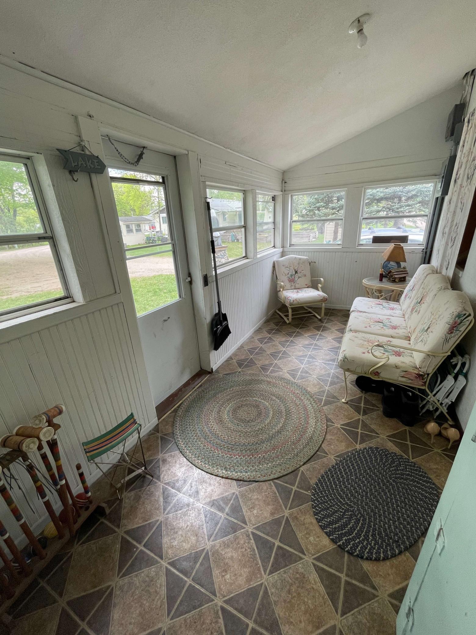 1971 single family home for sale at 3408 County Road 82 SE, Unit 1 in Alexandria, MN — 4 bed, 1 bath (photo 10 of 21)