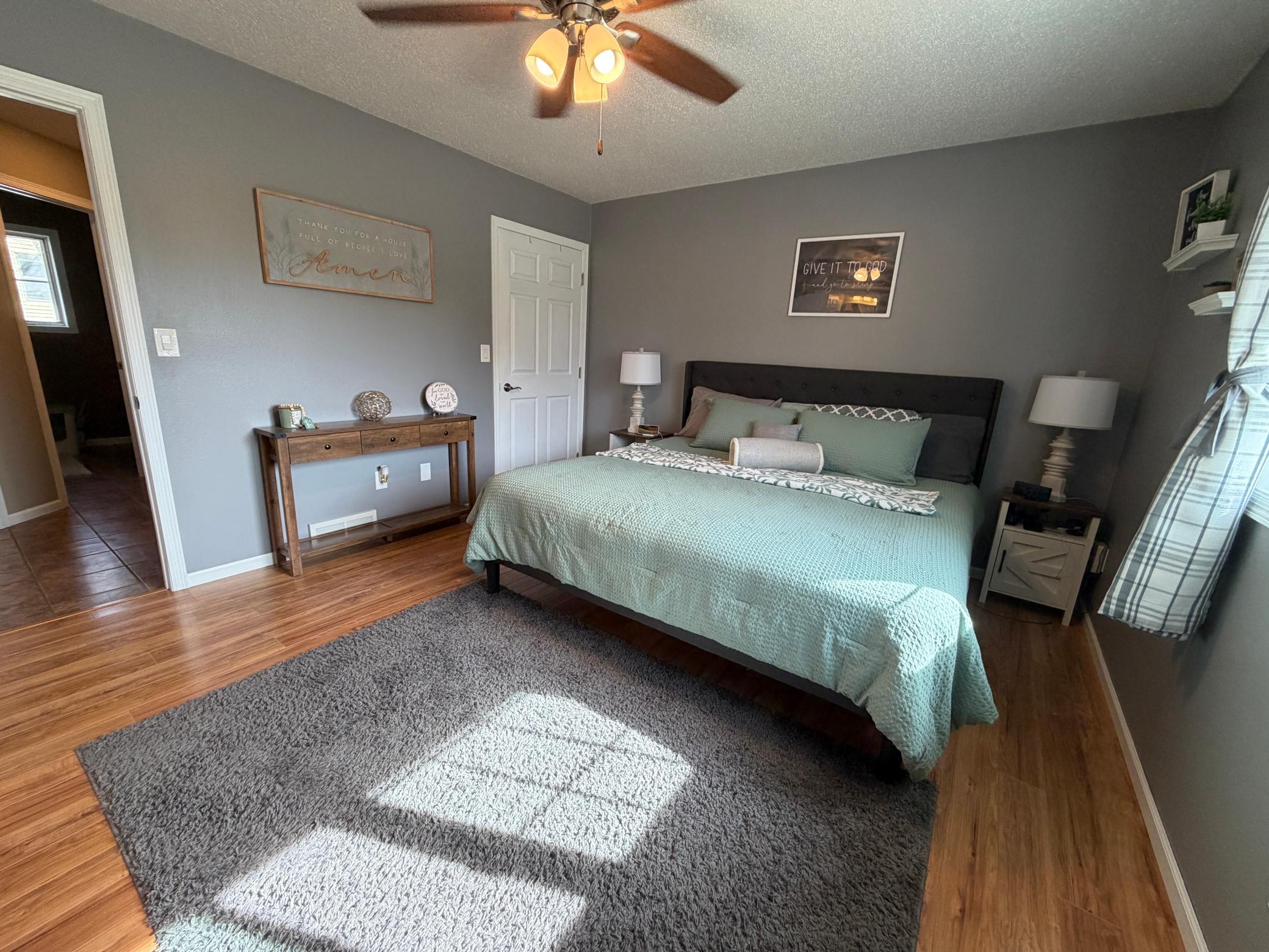 2000 single family home for sale at 701 Lincoln Street in Lisbon, ND — 4 bed, 4 bath (photo 10 of 45)