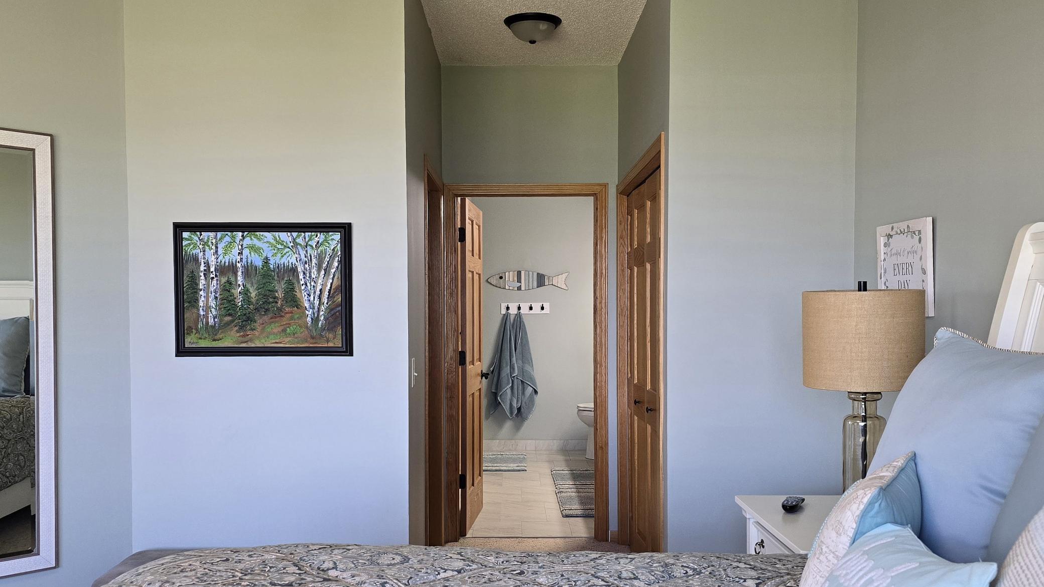 2001 townhouse for sale at 4524 Birchmont Drive NE in Bemidji, MN — 3 bed, 3 bath (photo 15 of 37)
