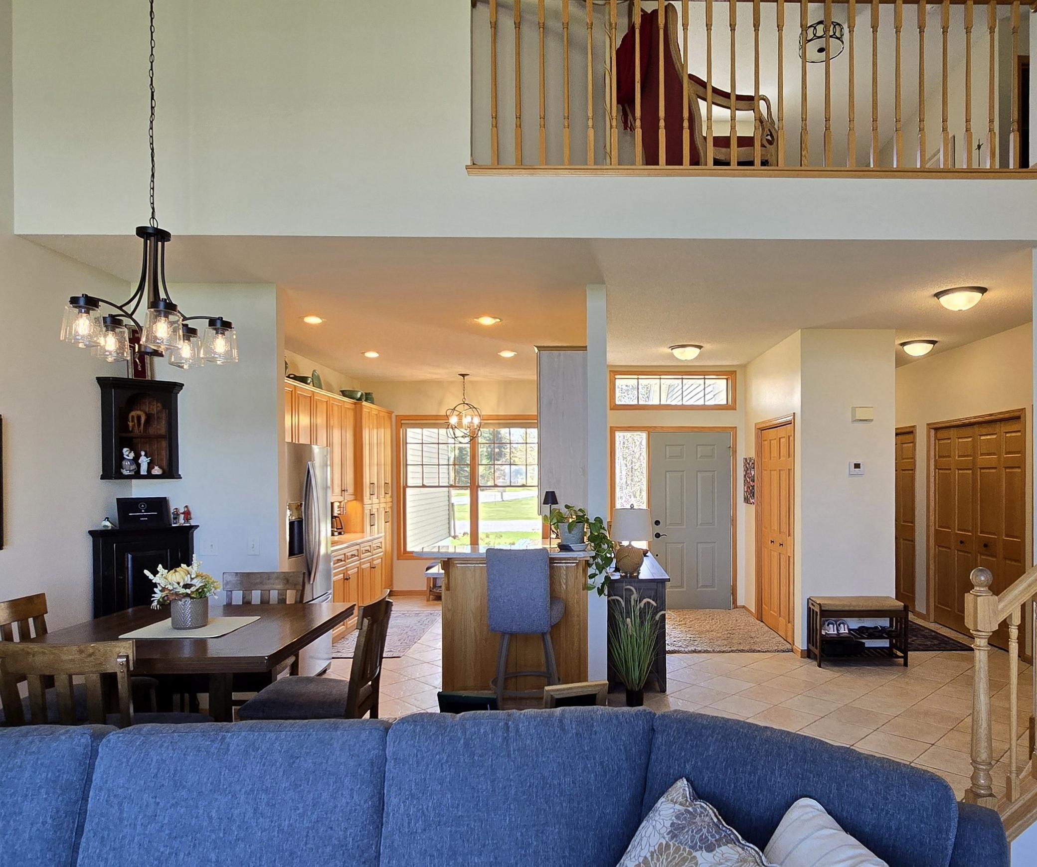 2001 townhouse for sale at 4524 Birchmont Drive NE in Bemidji, MN — 3 bed, 3 bath (photo 6 of 37)
