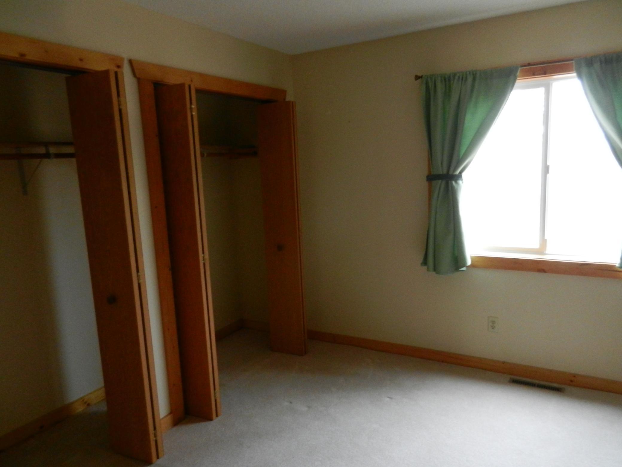 1996 single family home for sale at 46885 260th Avenue in Vergas, MN — 3 bed, 2 bath (photo 17 of 41)