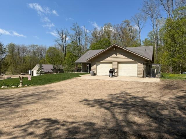 2009 single family home for sale at 48990 County Highway 17 in Vergas, MN — 4 bed, 3 bath (photo 29 of 36)