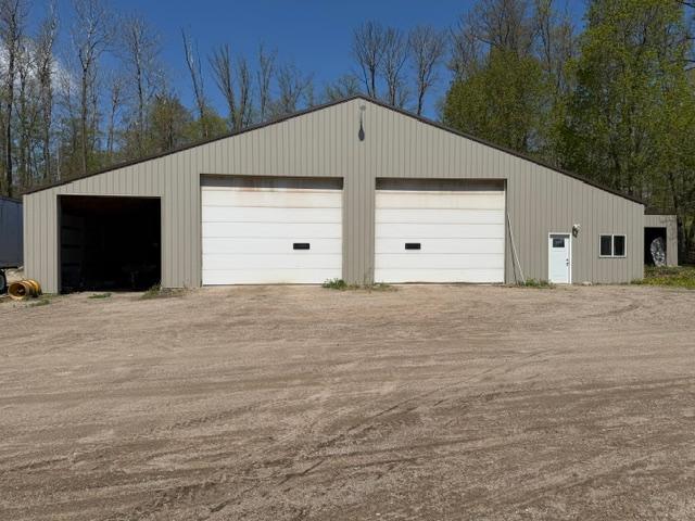 2009 single family home for sale at 48990 County Highway 17 in Vergas, MN — 4 bed, 3 bath (photo 32 of 36)