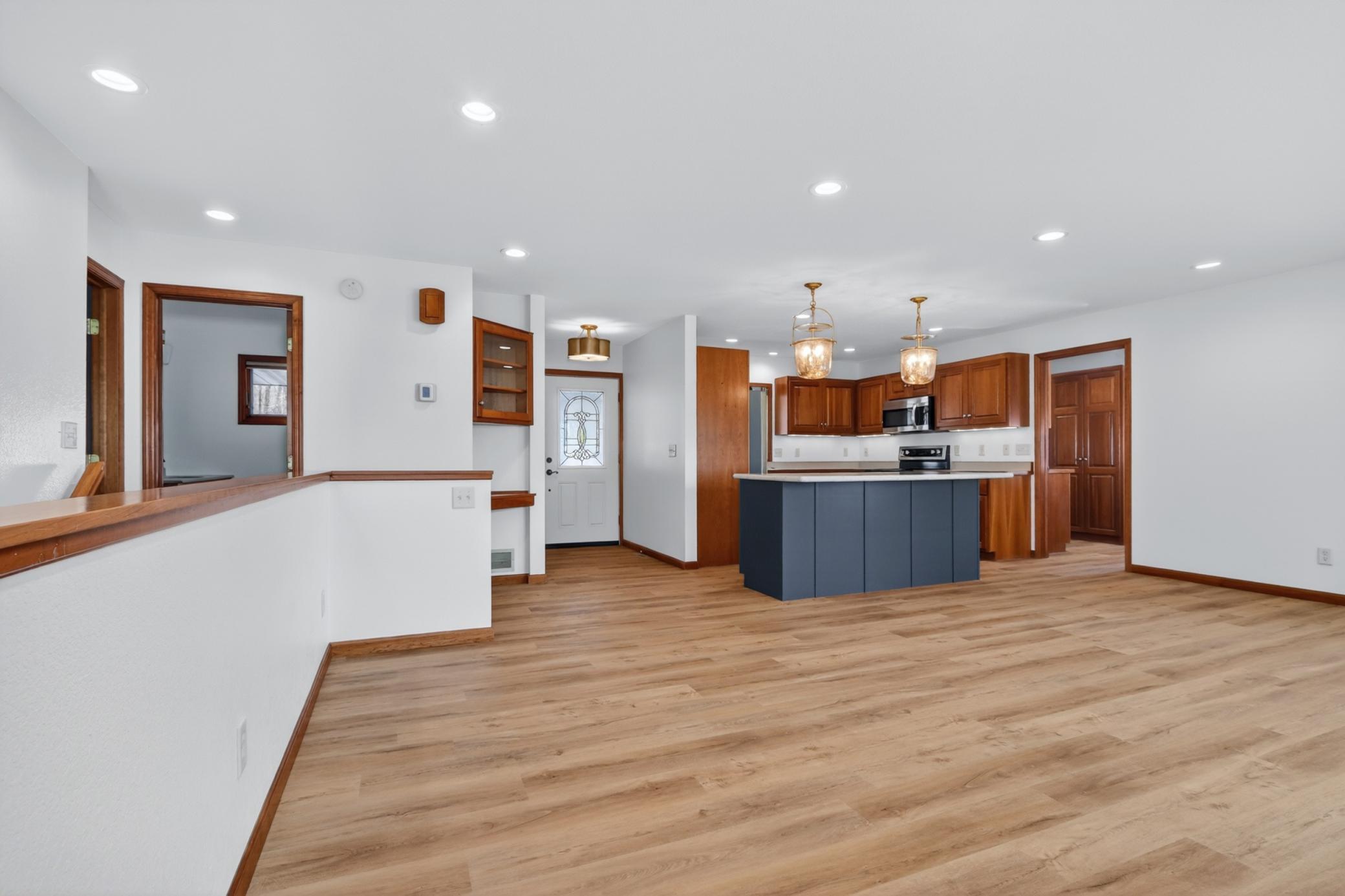 1957 single family home for sale at 32139 Sunny Beach Road in Grand Rapids, MN — 4 bed, 2 bath (photo 14 of 86)
