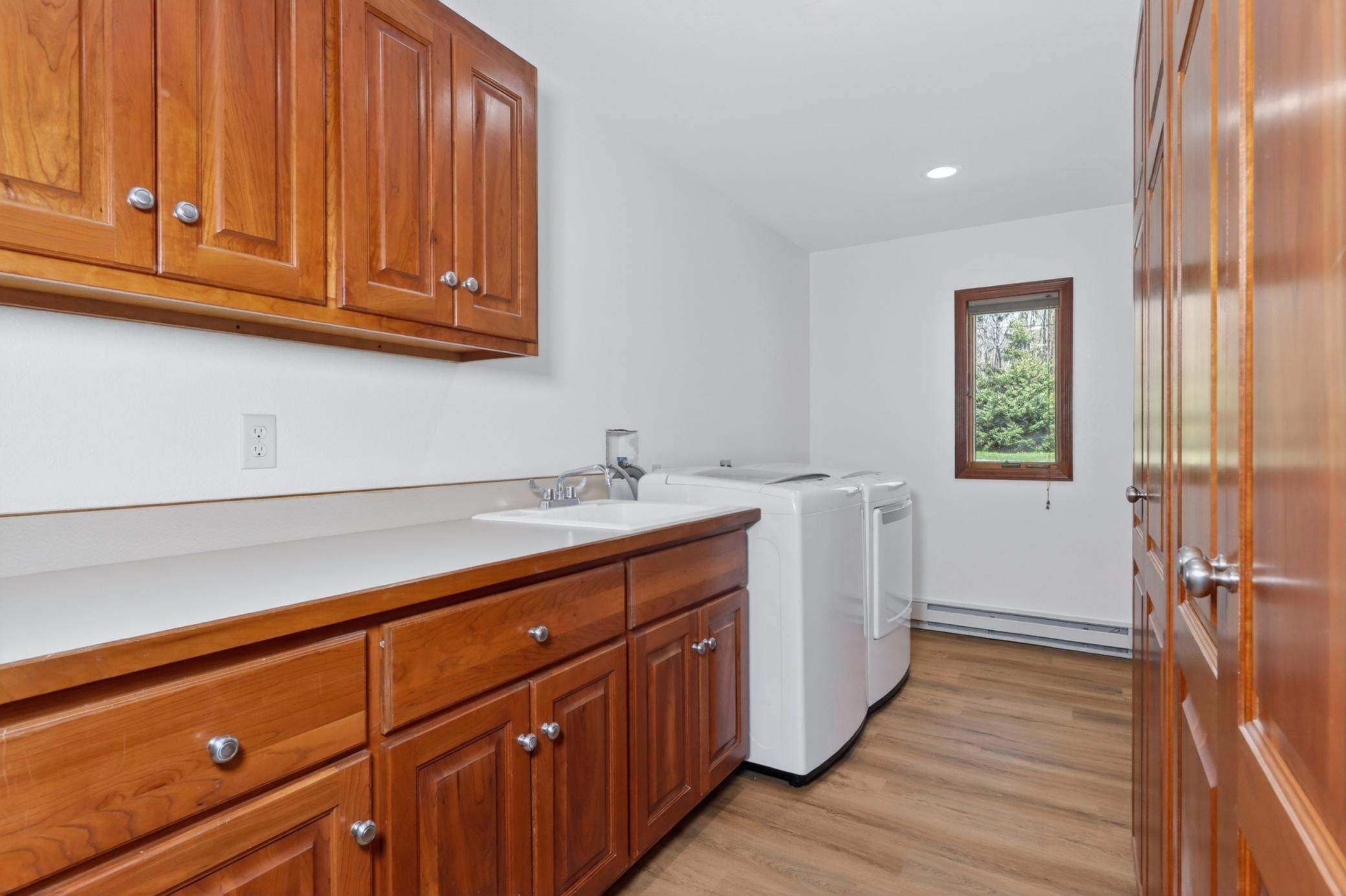 1957 single family home for sale at 32139 Sunny Beach Road in Grand Rapids, MN — 4 bed, 2 bath (photo 21 of 86)