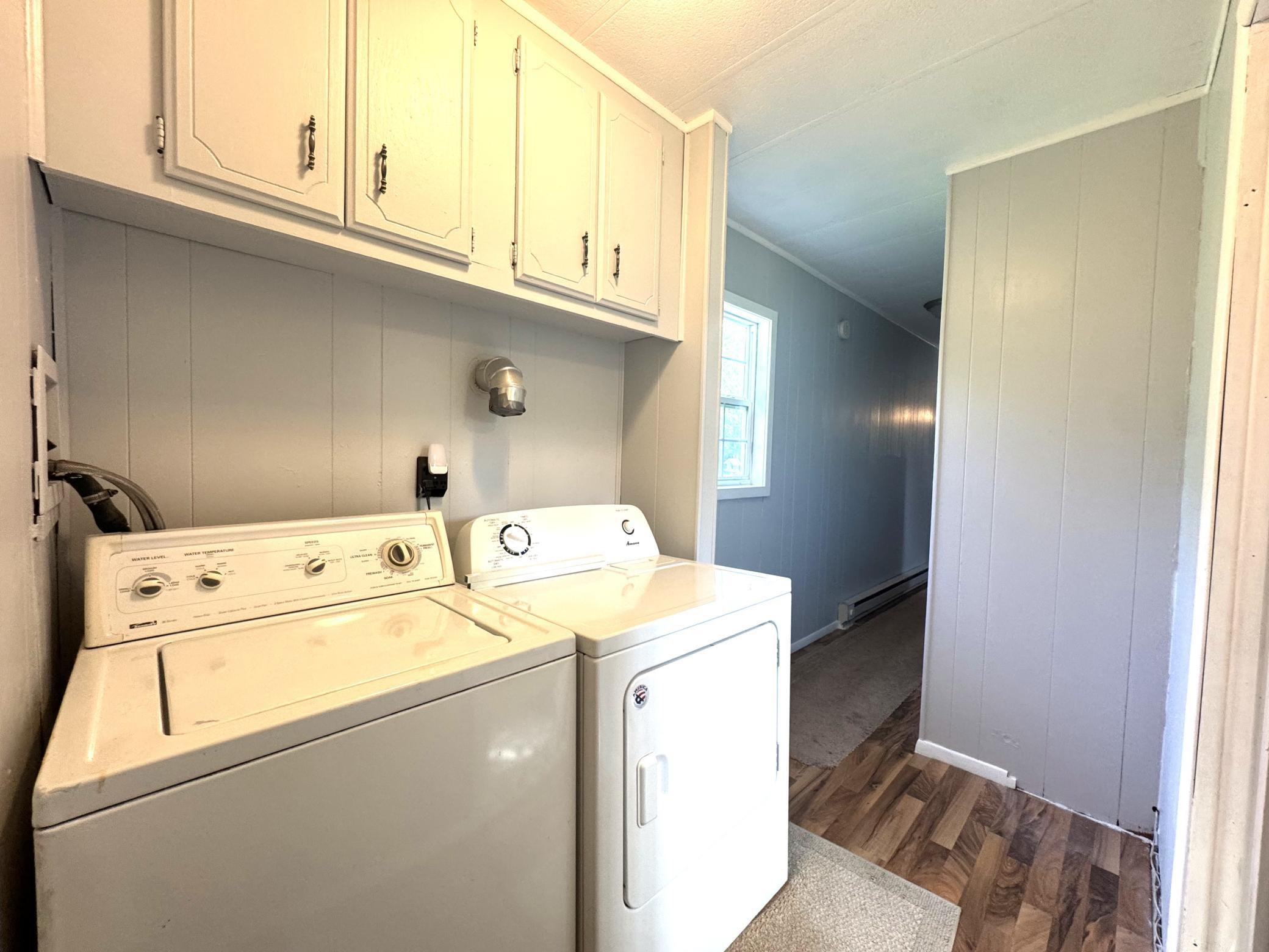1972 single family home for sale at 41142 County Road 336 in Bovey, MN — 2 bed, 1 bath (photo 14 of 29)