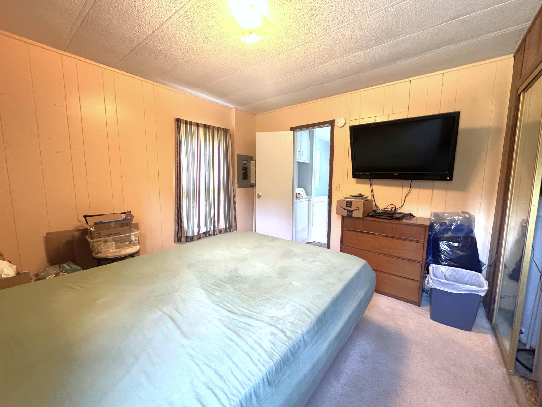 1972 single family home for sale at 41142 County Road 336 in Bovey, MN — 2 bed, 1 bath (photo 16 of 29)