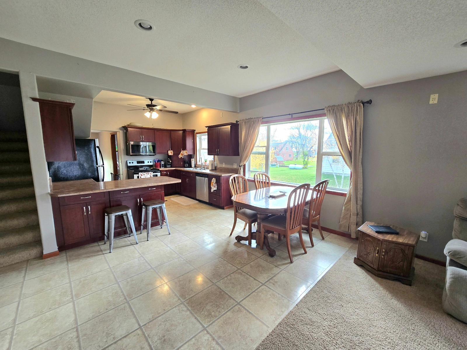 337 2nd Avenue E, Halstad MN 56548 - Photo 6 of 38