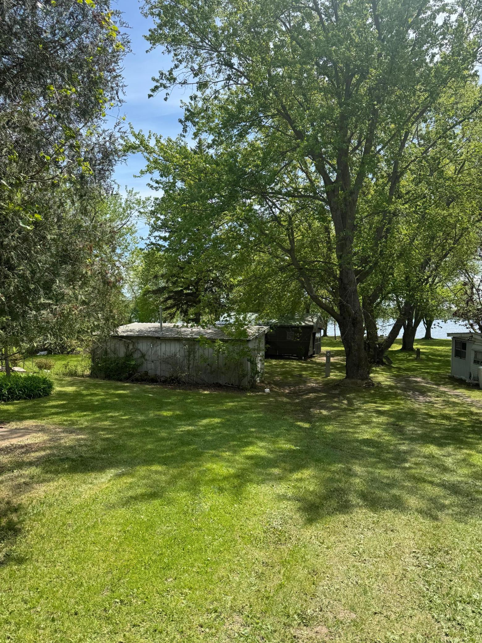 1968 single family home for sale at 31510 Landing Drive in Dent, MN — 2 bed, 1 bath (photo 24 of 28)