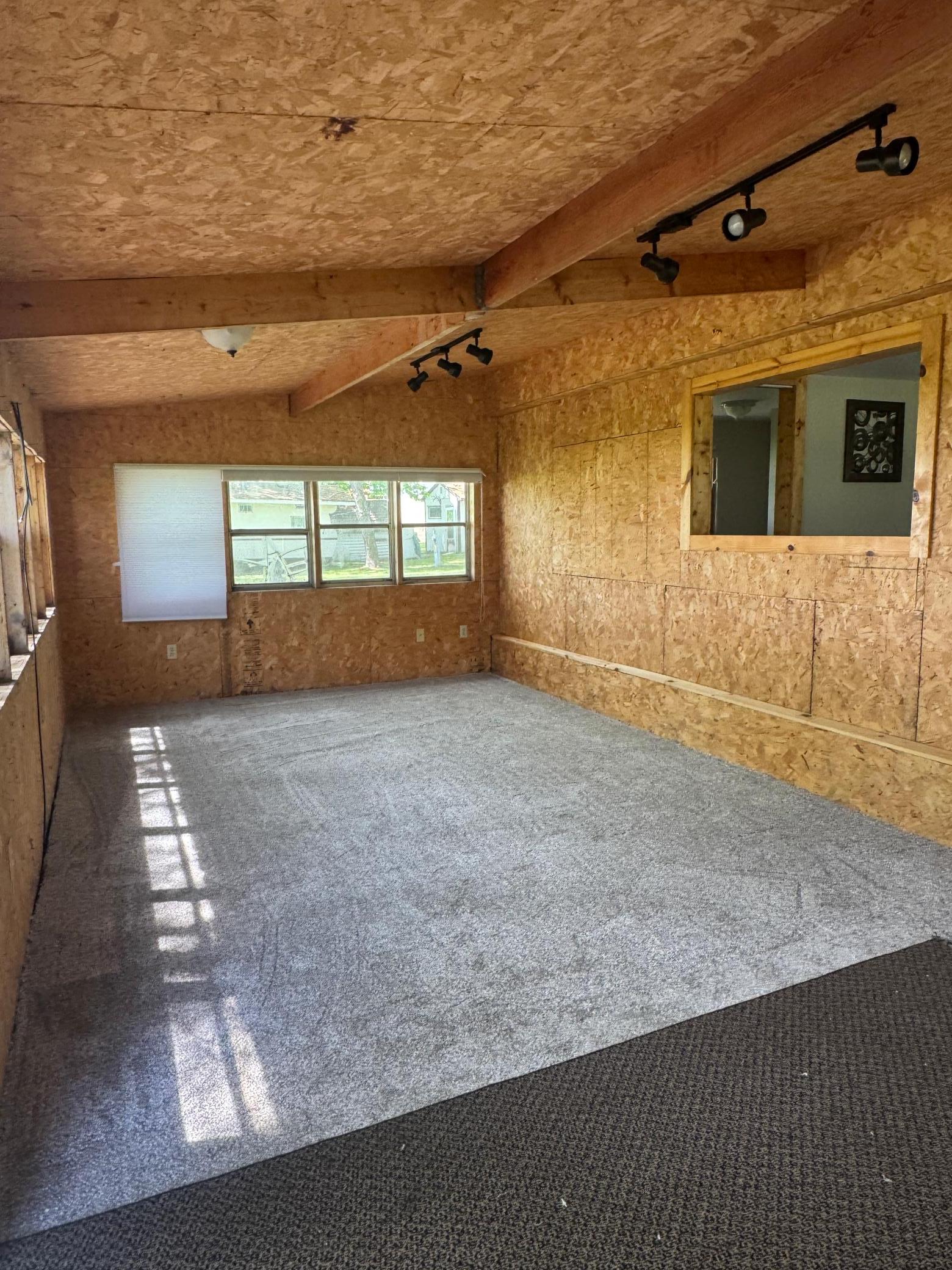 1968 single family home for sale at 31510 Landing Drive in Dent, MN — 2 bed, 1 bath (photo 10 of 28)