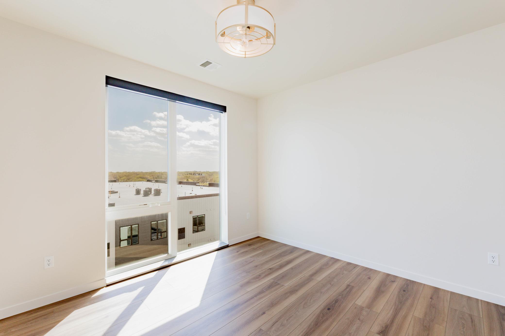 2023 condo for sale at 300 Main Avenue, Unit 702 in Fargo, ND — 3 bed, 2 bath (photo 21 of 41)
